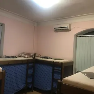 Хостел Ararat-holosiivskyi