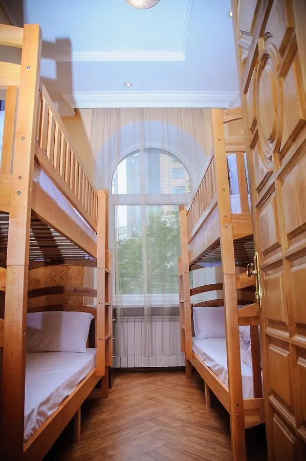 Golden Globus Hostel Kiev