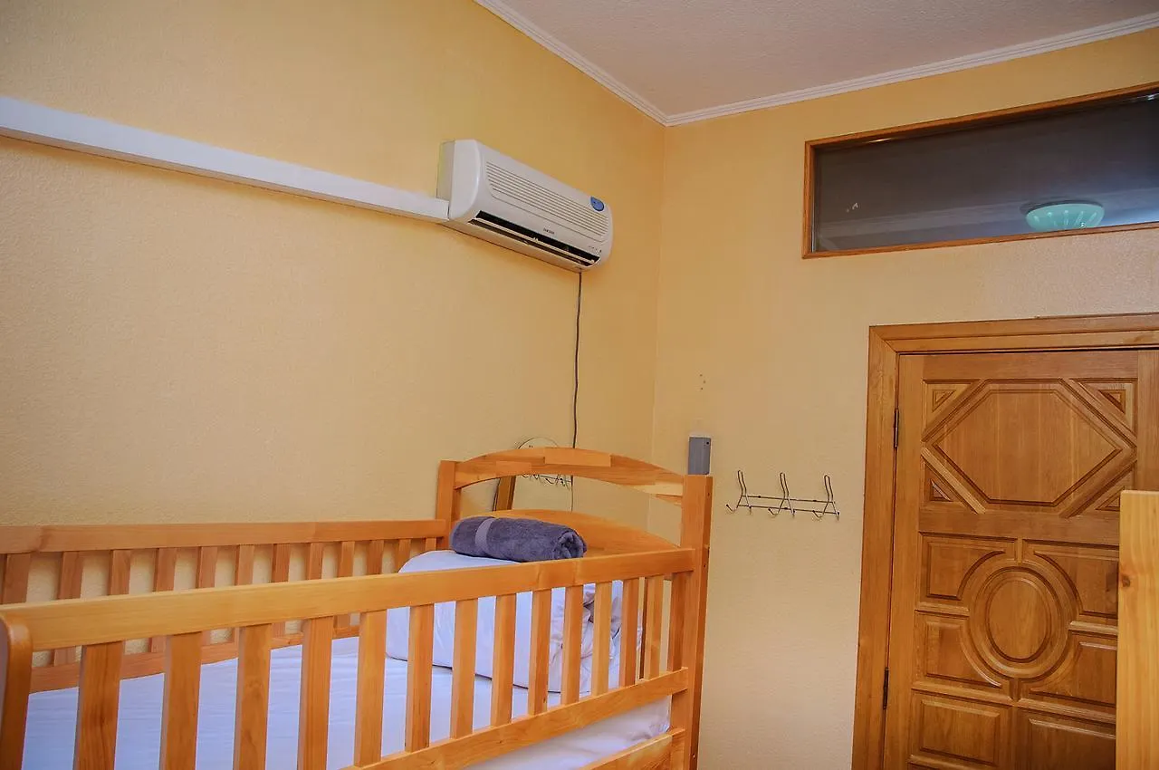 Golden Globus Hostel Kiev Ukrayna